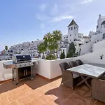 Modern Sea View Апартаменты Нерха