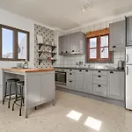 Modern Sea View Апартаменты