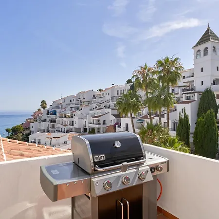 Apartment Modern Sea View