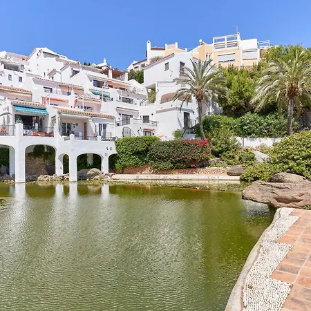 Modern Sea View Apartamento